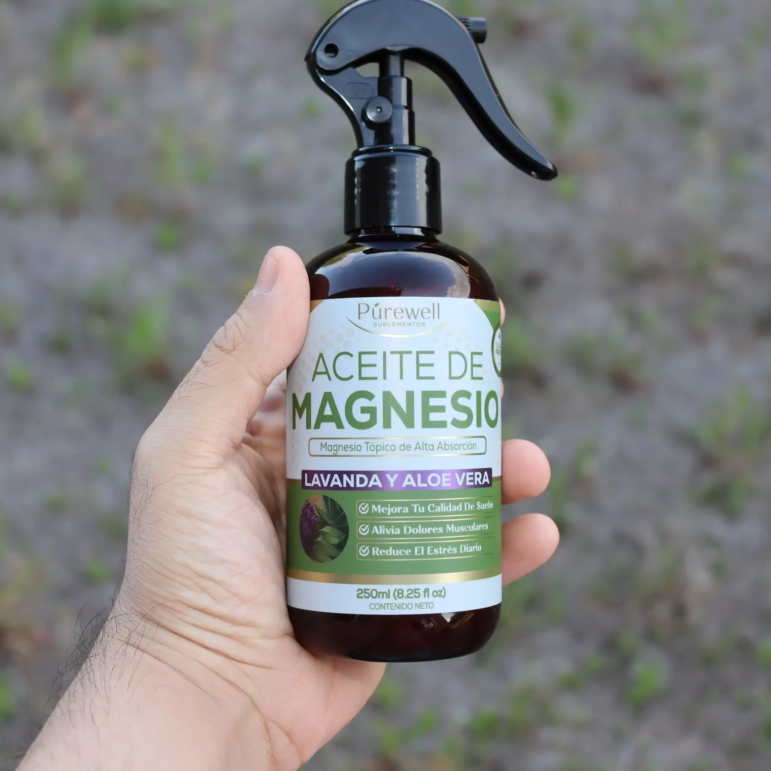 Cliente feliz usando el producto